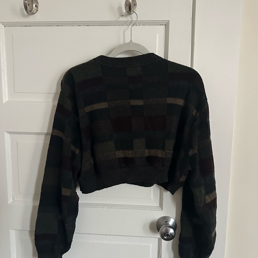 Cropped Sweater - Picture 2 of 2